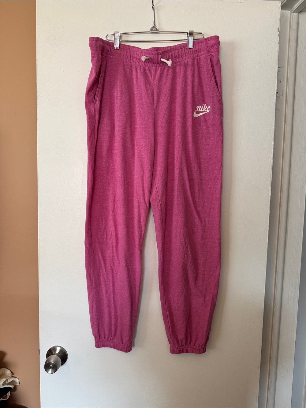 Nike Magenta Jogger Sweatpants